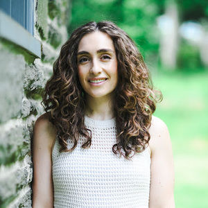 Meet your Posher, Hannah